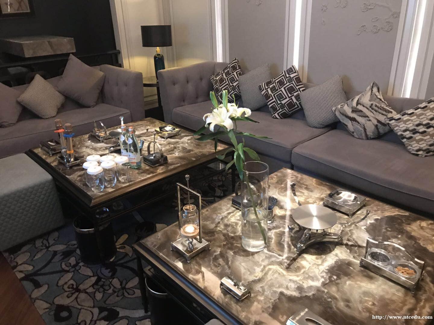 北京夜场ktv招聘日薪1500起 包住 北京夜场ktv招聘日薪1500起 包住