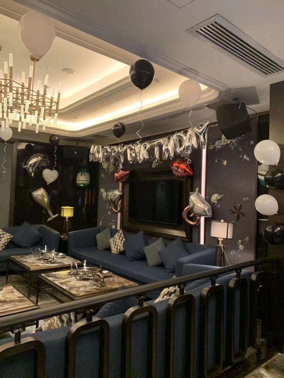 重庆蓝黛夜总会好玩吗?重庆蓝黛夜总会KTV的介绍 重庆蓝黛夜总会好玩吗?重庆蓝黛夜总会KTV的介绍