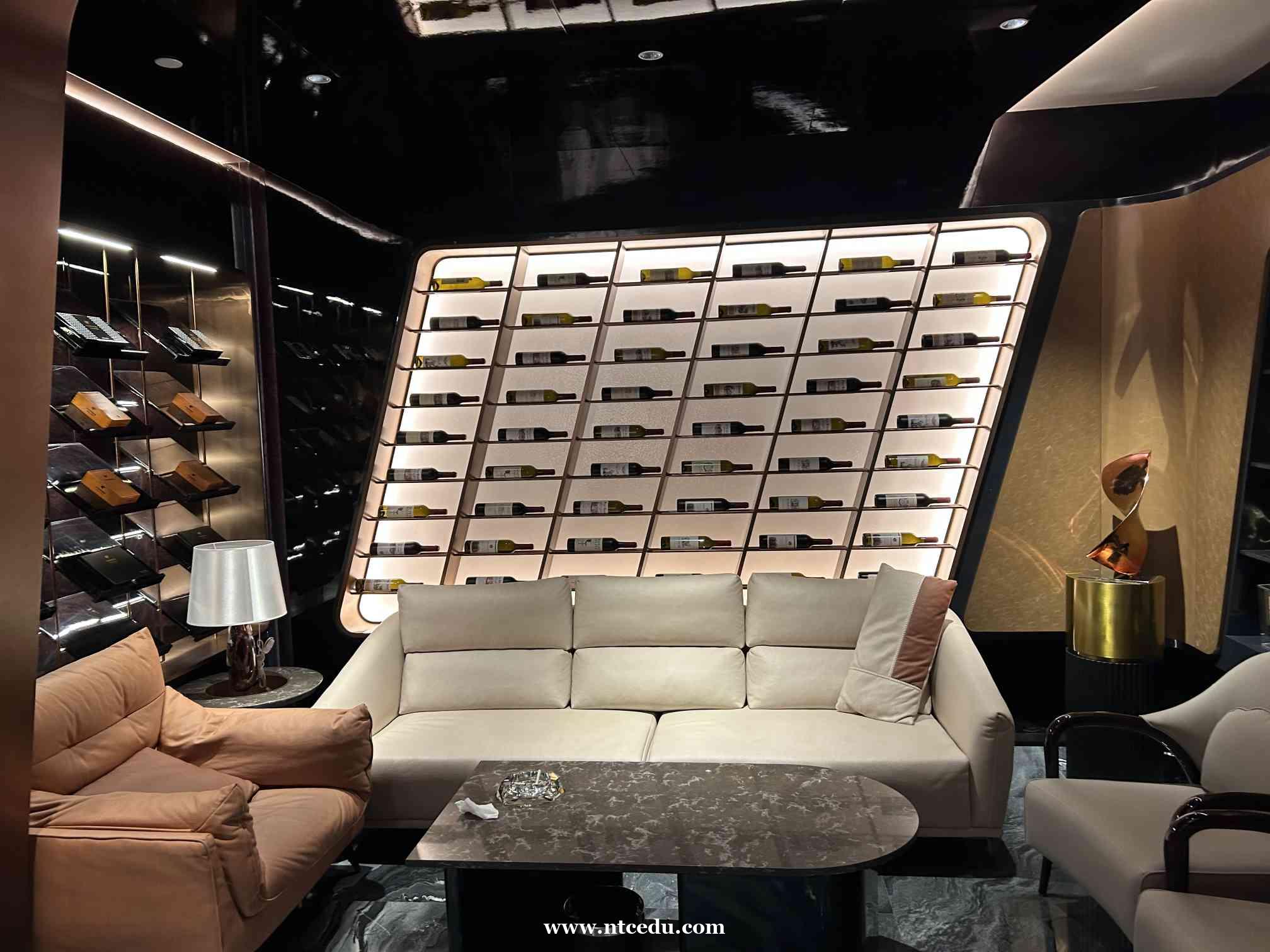 长沙夜总会招聘生意好推门就坐日薪20起 长沙夜总会招聘生意好推门就坐日薪20起