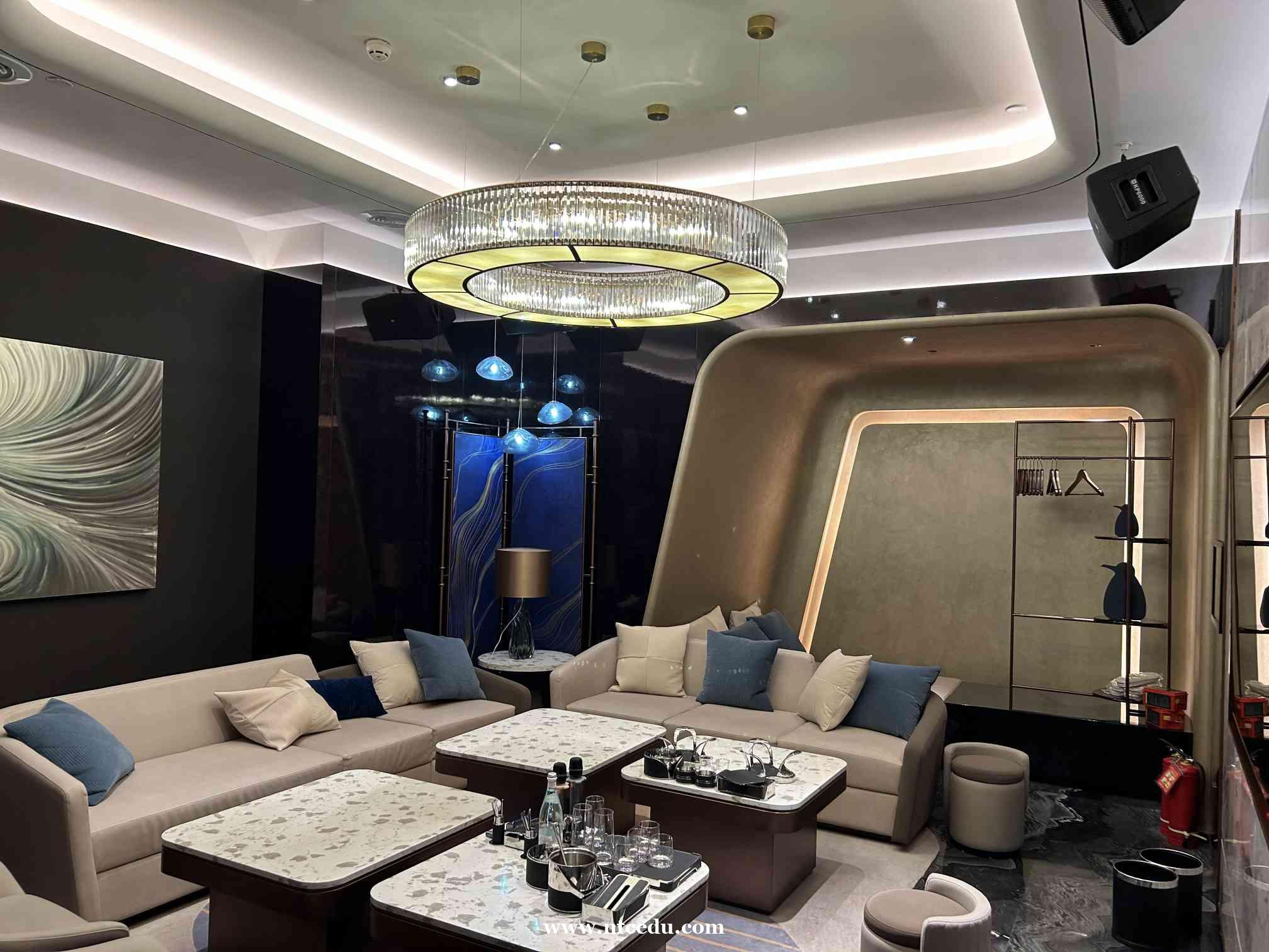 重庆夜总会招聘工资不压不拖不扣不欠做到公开公正面试通过 重庆夜总会招聘工资不压不拖不扣不欠做到公开公正面试通过