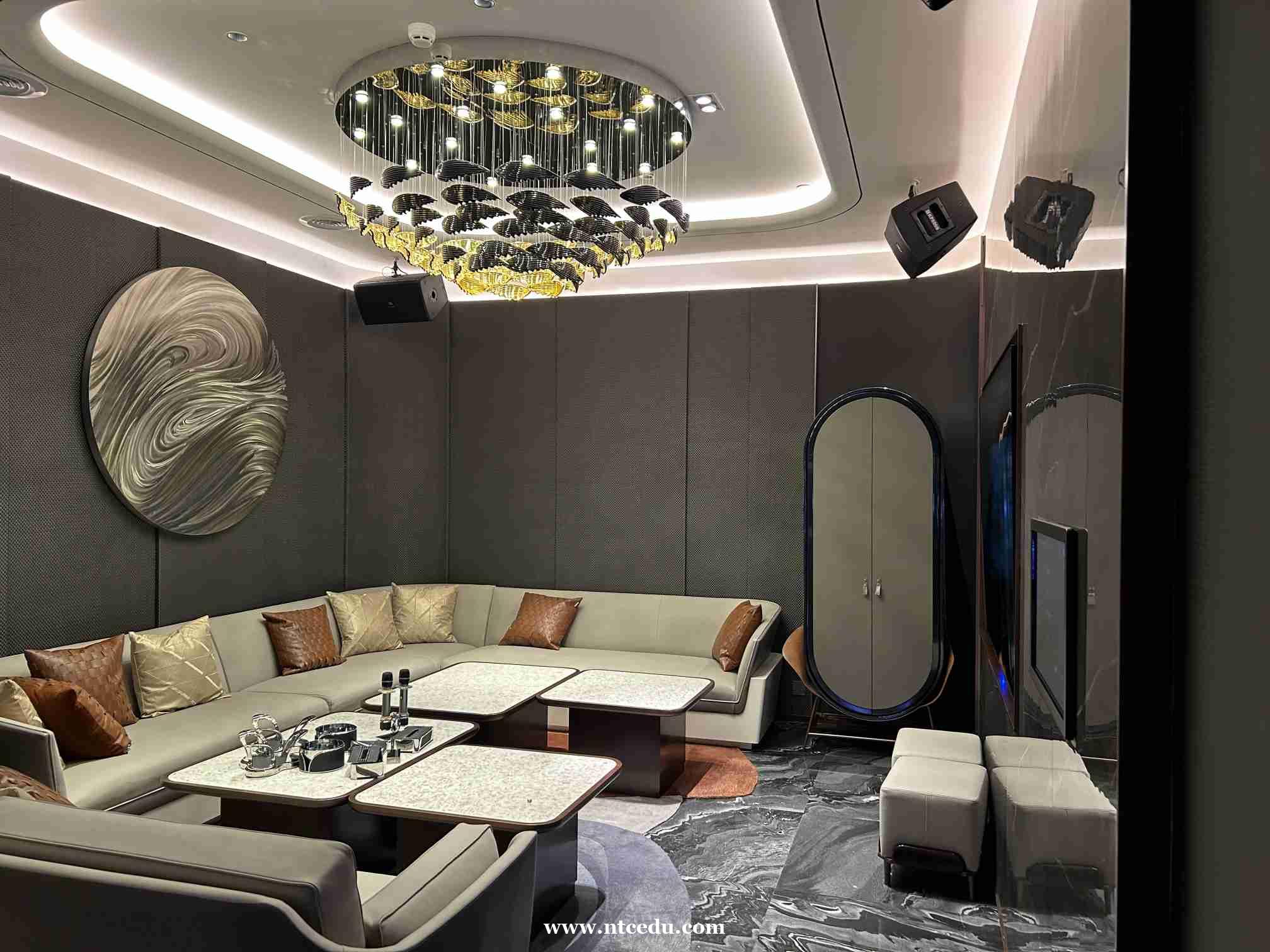 南京夜总会招聘不收取任何费用,公司直招无任务 南京夜总会招聘不收取任何费用,公司直招无任务