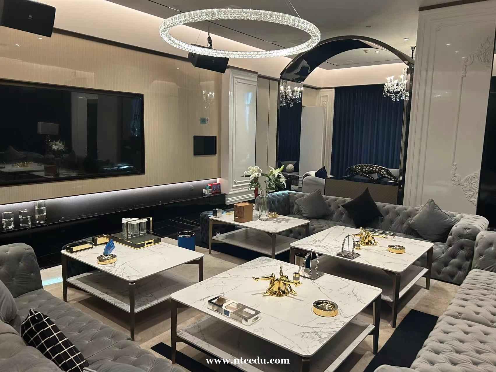 丽水遂昌清吧年轻漂亮的招聘24-30岁服务员无介绍费,不限经 丽水遂昌清吧年轻漂亮的招聘24-30岁服务员无介绍费,不限经