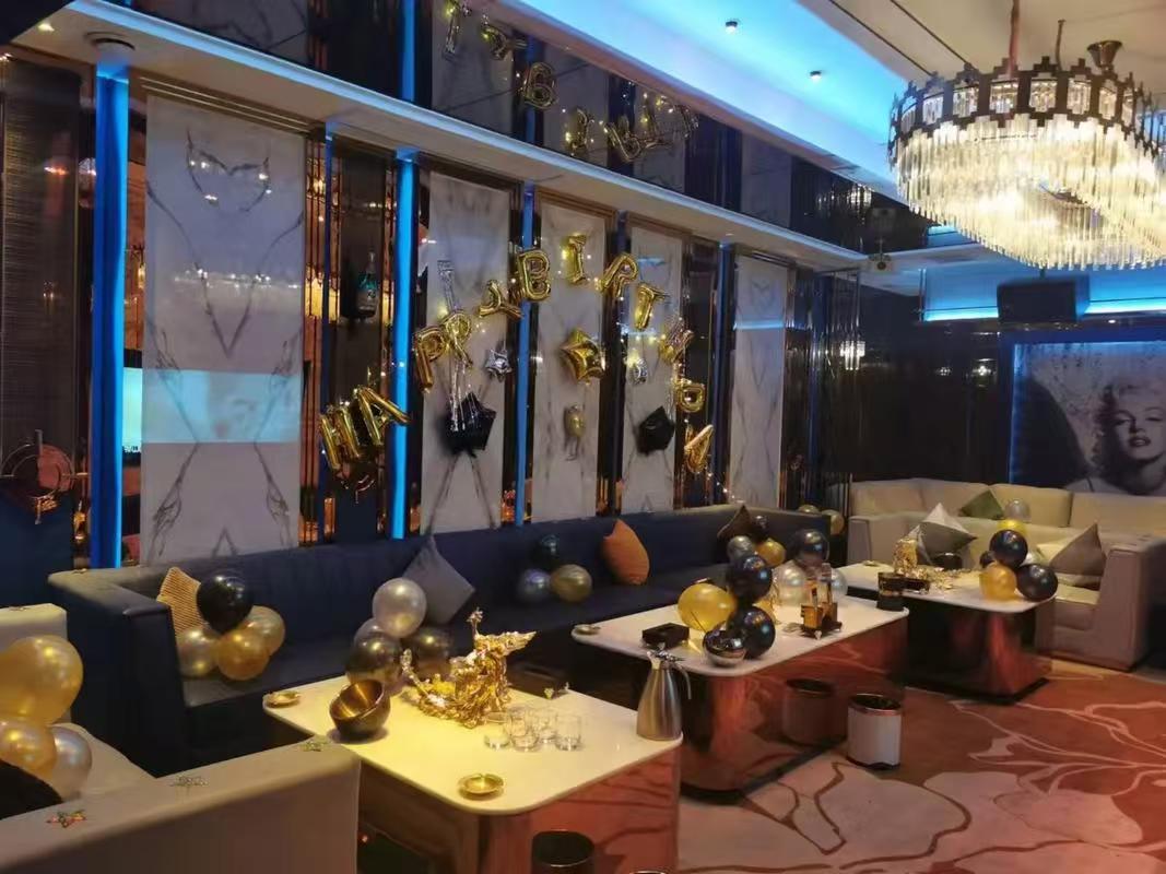 上海宝山区夜总会招聘机会难得别错过(兼职全职均可) 上海宝山区夜总会招聘机会难得别错过(兼职全职均可)